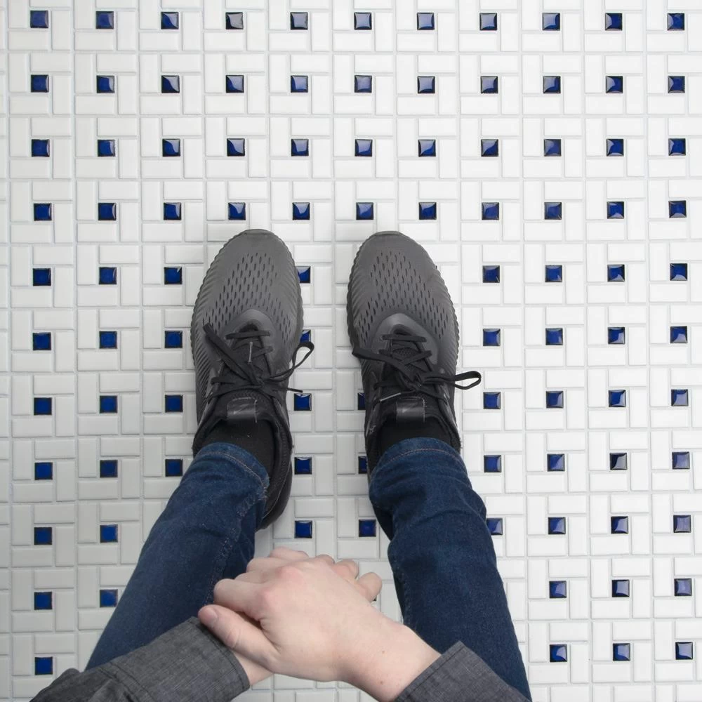 Merola Tile Spiral Blue And White 12-1/2 In. X 12-1/2 In. X 6 Mm Porcelain Mosaic Tile (11.07 Sq. Ft. / Case) - Image 11